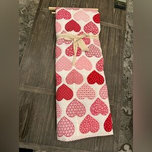 NWT Rachel Zoe Viral Valentine Heart cotton “quilt” like Throw Blanket
